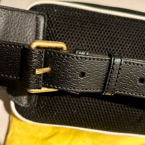 Gucci x ADIDAS Trefoil Zip Belt Bag-Brand New - Picture 7 of 13